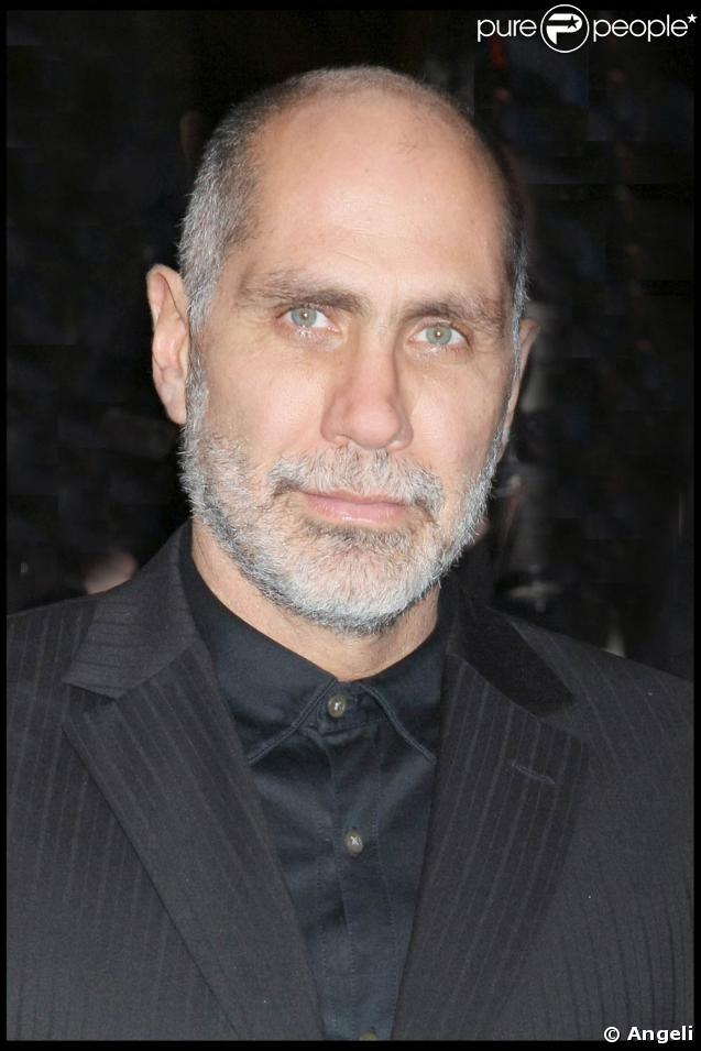 Guillermo Arriaga, le 2 mars 2009, sur les Champs-Elysées, à l'occasion de l'avant-première de 