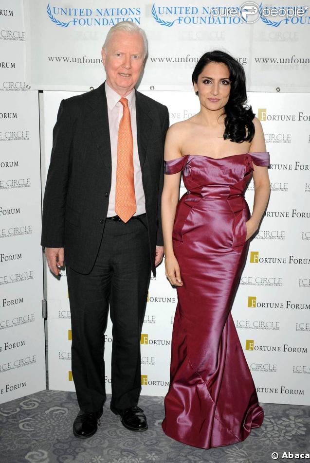 James Mirrless et Renu Mehta au 3e Fortune Forum Summit, le 3 mars 2009, au Dorchester Hotel de Londres