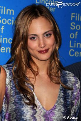 Nora Arnezeder, divine et sublime, lors du fameux Rendez-vous with French Cinema, à New York, le 5 mars 2009.