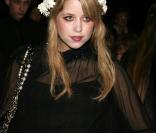 Peaches Geldof, version gothique, au défilé de Karl Lagerfeld