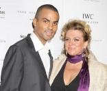Tony Parker et sa mère Pamela 