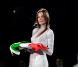 photo originale de Carla Bruni aux JO de Turin