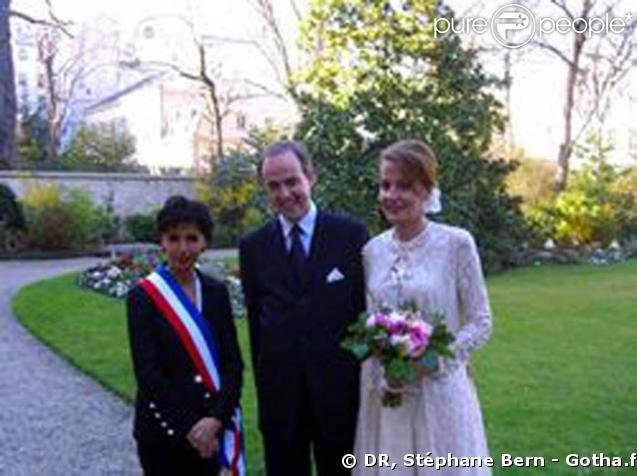 Le prince Jean de France, mademoiselle Philomena de Tornos y Steinhart et Rachida Dati dans les jardins de la mairie du VIIe arrondissement. 19/03/09 