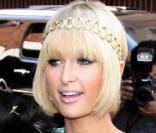 Paris Hilton, elle aussi en mode Hippie Chic... C'est réussi !   Le 25 mars 2009 sur Robertson blvd