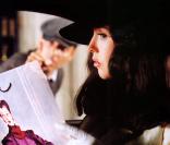 Isabelle Adjani dans Bon Voyage de Jean-Paul Rappeneau (2003) 