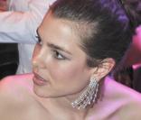 Charlotte Casiraghi, splendide, lors du 55e Bal de la Rose, qui s'est tenu le 28 mars 2009, dans la principauté de Monaco !