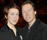 Stacey Kent, accompagnée par son mari, a été faite officier des Arts et des Lettres