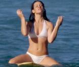 Evangeline Lilly, superbe en vacances !