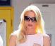 Nicollette Sheridan quitte le tournage de Desperate Housewives, mais le producteur refuse d'en expliquer les raisons. "No comment"