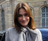 Carla Bruni-Sarkozy à Strasbourg, lors de sa rencontre avec  Michelle Obama. 03/04/09 