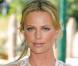 Charlize Theron reprend la route...