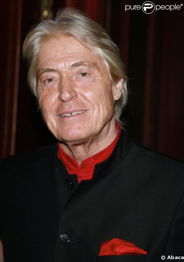 Le commissaire-priseur maître Pierre Cornette de Saint Cyr 