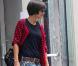 Décidément elle ne se lasse pas de son boyfriend jean... Normal, c"est elle qui a lancé la mode ! 
