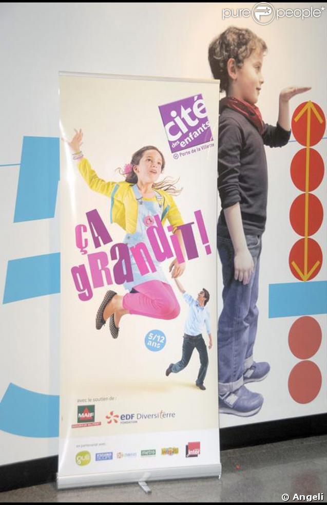 lors de l'inauguration du nouvel espace pour les 5-12 ans à la Cité des Sciences, à la Villette