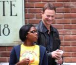 Tournage des  Experts : Manhattan , le lundi 13 avril 2009 : Gary Sinise est mort de rire. Seulement du café ? 
