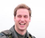 Le Prince William aux commandes d'un avion.
