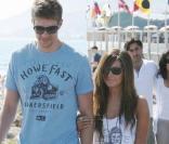 Ashley Tisdale et son nouveau Jules à Malibu, le 18 avril 2009 