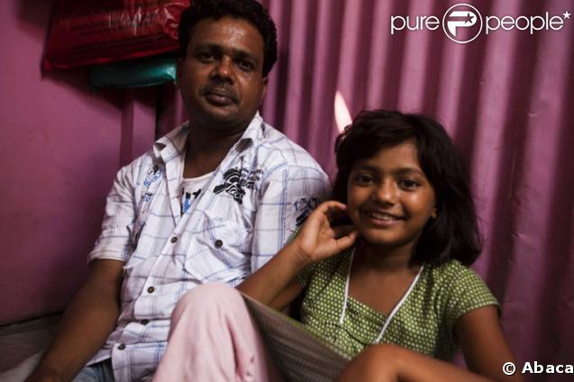 Rubina Ali, héroïne de Slumdog Millionaire, avec son père, le 20 avril 2009   