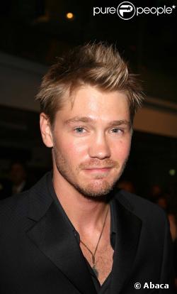 Chad Michael Murray joue Lucas Scott 