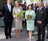 La princesse Maxima des Pays-Bas et son époux avec le couple royal de Suède 