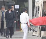 Johnny Hallyday, sur le tournage de Vengeance, de Johnnie To, qui sera présenté lors du 62e Festival de Cannes, qui se tiendra sur la Croisette du 13 au 24 mai !