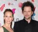Jennifer Love Hewitt et son compagnon Jamie Kennedy, la jeune femme blessée l'an dernier à retrouver l'amour ! - Soirée LG Rumorous Night à Hollywood le 28 avril 2009