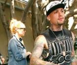 Benji Madden et sa belle-soeur Nicole Richie à la sortie d'une boutique de décoration. 29/04/09
