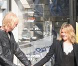 Sienna Miller et Rhys Ifans : Drôle d'endroit pour un baiser