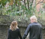 Sienna Miller et Rhys Ifans : Drôle d'endroit pour un baiser
