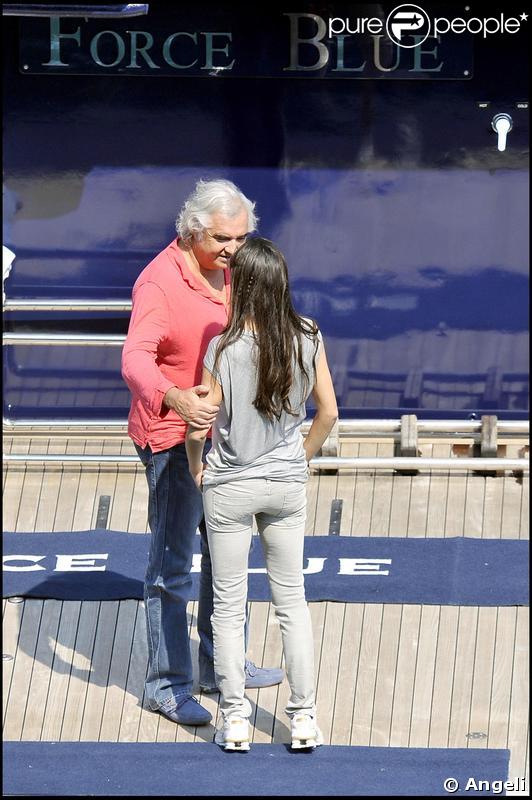 Flavio Briatore et son épouse Elisabetta Gregoraci, à Portofino avec leur ami Emilio Fede.