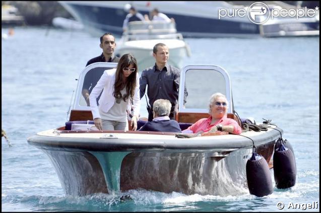 Flavio Briatore et son épouse Elisabetta Gregoraci, à Portofino avec leur ami Emilio Fede.