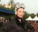 Victoria Abril, tout droit sortie du village des Amiches... Berk ! Festival de Cannes 1996 