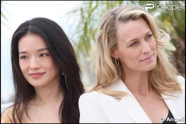 Robin Wright et Shu Qi 