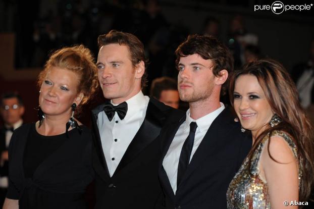 Présentation de Fish Tank, à Cannes, le 14 mai 2009 : la réalisatrice Andrea Arnold, accompagnée par Michael Fassbender, Harry Treadaway et Kierston Wareing
