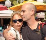 Rosanna Arquette et Jean-Marc Barr à la plage Vitamin Water à Cannes le 18 mai 2009