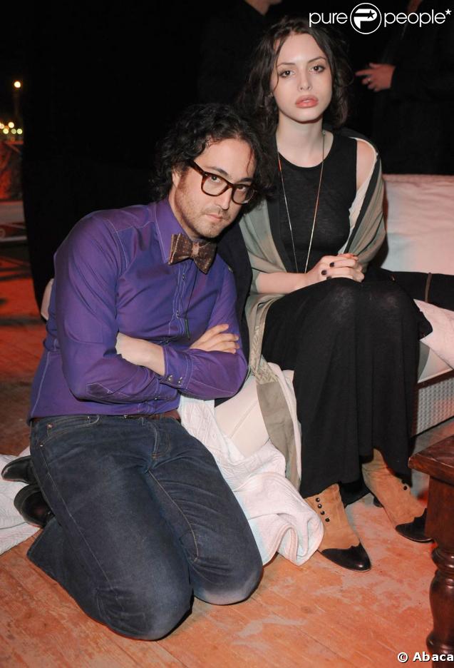 Charlotte Kemp Muhl et Sean Lennon