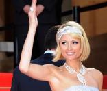 Paris Hilton lors de la montée des marches avant la projection d'Inglourious Basterds, au Festival de Cannes, le 20 mai 2009
