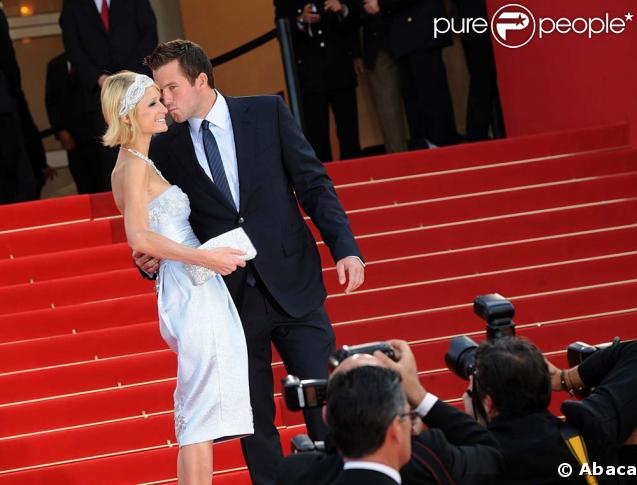Doug Reinhardt et Paris Hilton lors de la montée des marches avant la projection d'Inglourious Basterds, au Festival de Cannes, le 20 mai 2009