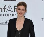 Julie Gayet à la grande soirée de l'amfAR. 21/05/09