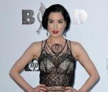 Dita Von Teese à la grande soirée de l'amfAR. 21/05/09