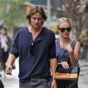 Kate Bosworth et son amoureux : tendres baisers en pleine rue !