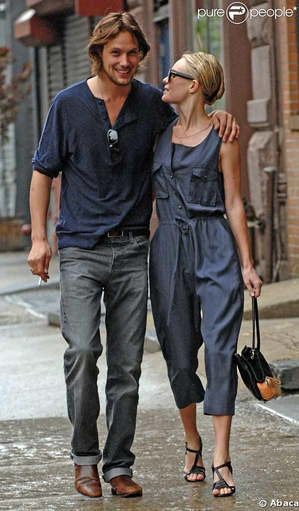 Kate Bosworth et son chéri James Rousseau dans les rues de New York