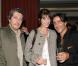 Charlotte Gainsbourg entourée d"Alain Chabat et Yvan Attal pour la première de Ils se marièrent et eurent beaucoup d"enfants en 2004 