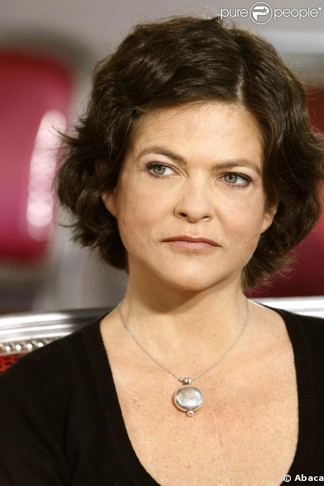 Charlotte Valandrey sera aux commandes d'une émission radio sur RTL avec Jean-Michel Zecca 
