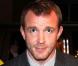 Guy Ritchie qui s'est récemment séparé de Madonna, a heureusement sa mère pour le consoler ! 