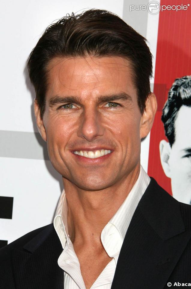 Tom Cruise, le sosie de sa mère ! 