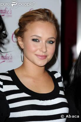 Hayden Panettiere conserve son joli visage enfantin