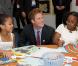 Prince Harry rend visite à des enfants défavorisés d'une école de Harlem, à NYC, hier