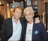 Stéphane Freiss et Patrick Frèche à l'inauguration de la boutique de vêtements, rue Yvonne Le Tac, dans le 18ème arrondissement