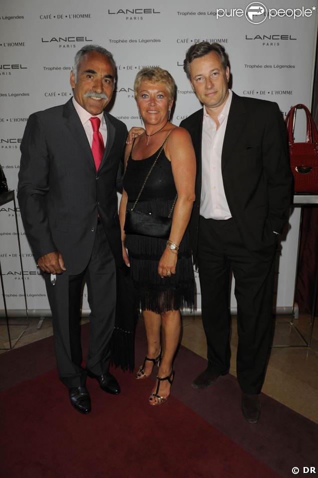 Le 3 juin 2009 au Café de L'Homme, soirée organisée par Lancel et Mansour Bahrami, avec notamment Mansour Bahrami et son épouse 